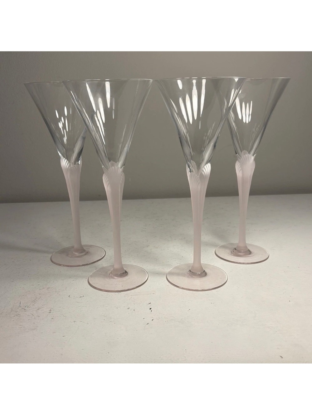 Vintage Sasaki Crystal Aegean Shell Stem with Pink Tint Glasses set of 4